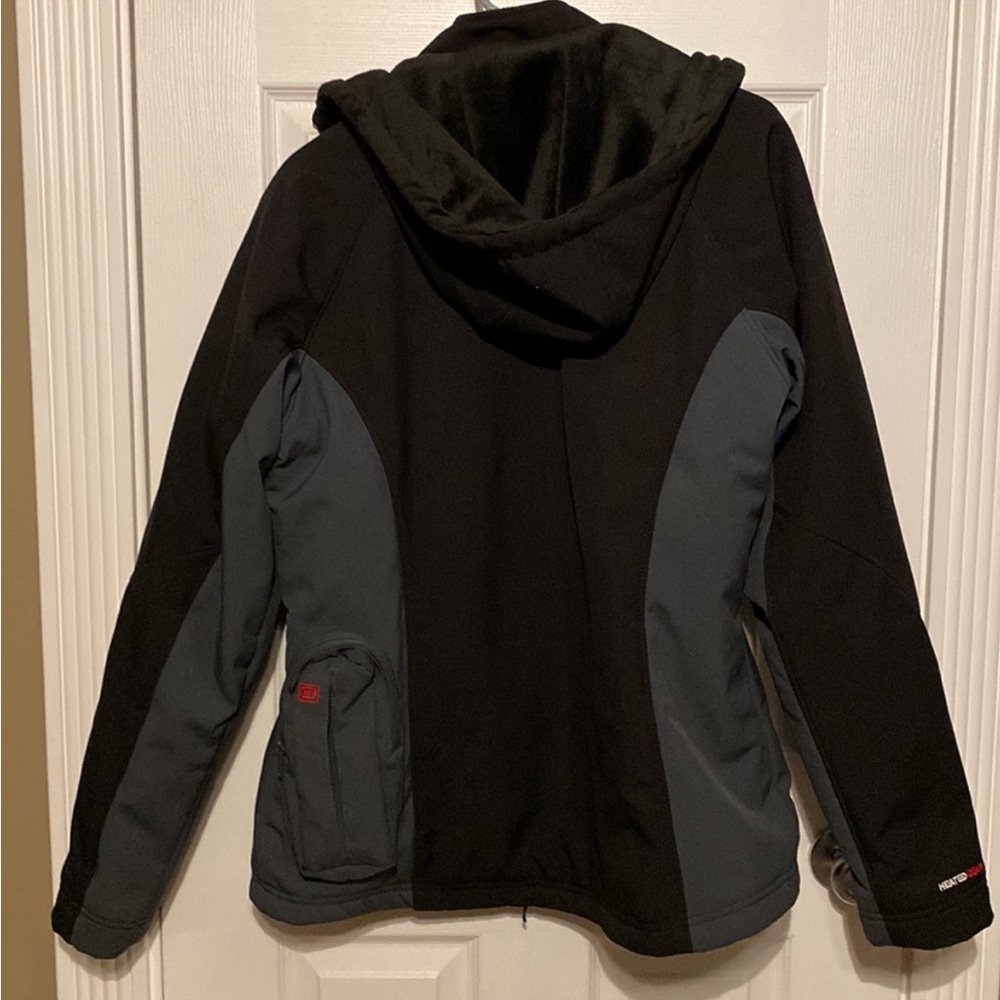 Women’s Mac Tools Heated Jacket - image 1